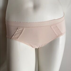Warner’s blush sheer full coverage panty M